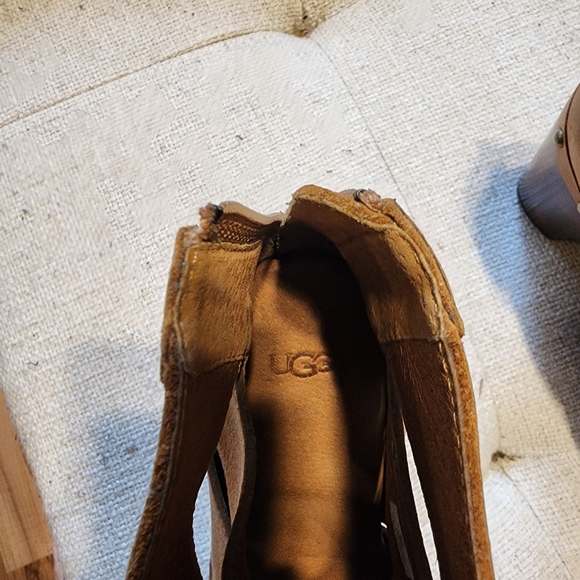 Ugg platform open toe bootie 7 - Picture 4 of 4